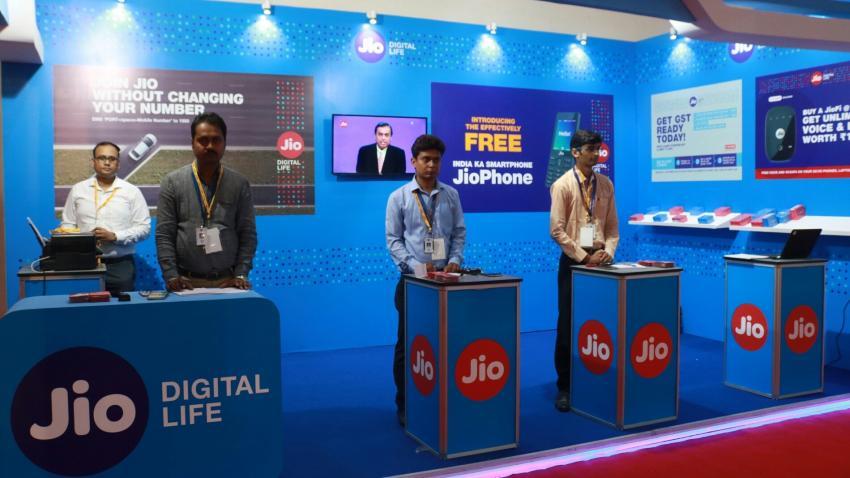 ১০০ টাকার কমে Jio-র সেরা ৩টি প্ল্যান, দেখুন একনজরে