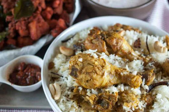 ৭ টি বিখ্যাত রেলওয়ে স্টেশনের বিশেষ খাবার দাবার, জেনে নিন সেগুলো কি কি