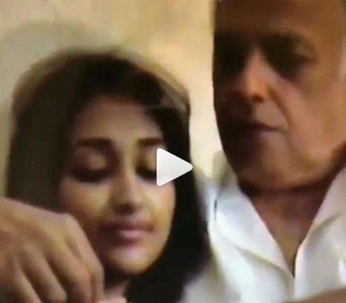জিয়া খানের সঙ্গে ঘনিষ্ঠতার ভিডিও ফাঁস, পুরনো ভিডিও ভাইরাল জিয়া খানের সঙ্গে ঘনিষ্ঠতার ভিডিও ফাঁস, পুরনো ভিডিও ভাইরাল