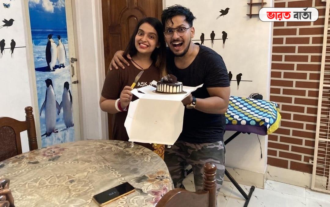 Raja-Madhuboni: স্ত্রীর জন্মদিনে সময় মতো হাজির হননি স্বামী রাজা,রেগে আগুন মধুবনী! রইলো ভিডিও Raja-Madhuboni: স্ত্রীর জন্মদিনে সময় মতো হাজির হননি স্বামী রাজা,রেগে আগুন মধুবনী! রইলো ভিডিও