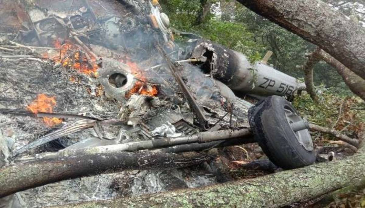 Army Helicopter Crash: ভয়াবহ দুর্ঘটনার কবলে CDS বিপিন রাওয়াত, তামিলনাডুতে ভেঙে পড়ল সেনার চপার