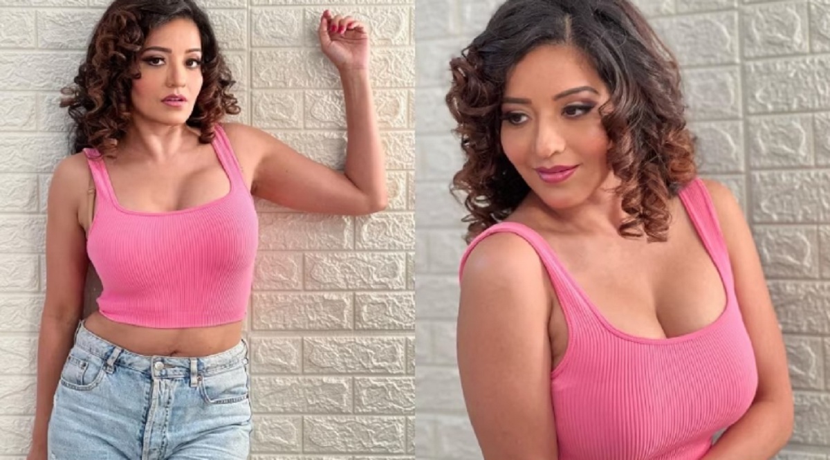 Monalisa: এত ছোট পোশাক পরে হট লুক দেখালেন মোনালিসা, ছবি থেকে চোখ সরানো মুশকিল Monalisa: এত ছোট পোশাক পরে হট লুক দেখালেন মোনালিসা, ছবি থেকে চোখ সরানো মুশকিল
