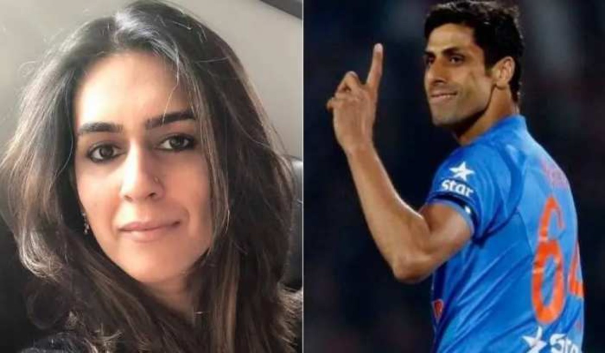 Indian cricketer: আশিস নেহরার স্ত্রীর সঙ্গে ক্যামেরায় ধরা পড়লেন জাদেজা, জল খাওয়ার বাহানা করে নিস্তার পেলেন ভারতীয় ক্রিকেটার Indian cricketer: আশিস নেহরার স্ত্রীর সঙ্গে ক্যামেরায় ধরা পড়লেন জাদেজা, জল খাওয়ার বাহানা করে নিস্তার পেলেন ভারতীয় ক্রিকেটার