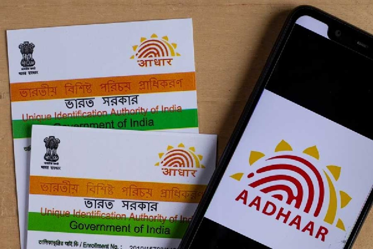 Aadhaar card: আধার তথ্যের নিরাপত্তা বৃদ্ধি করতে আরো কড়াকড়ি, শুরু হলো নতুন ব্যবস্থা
