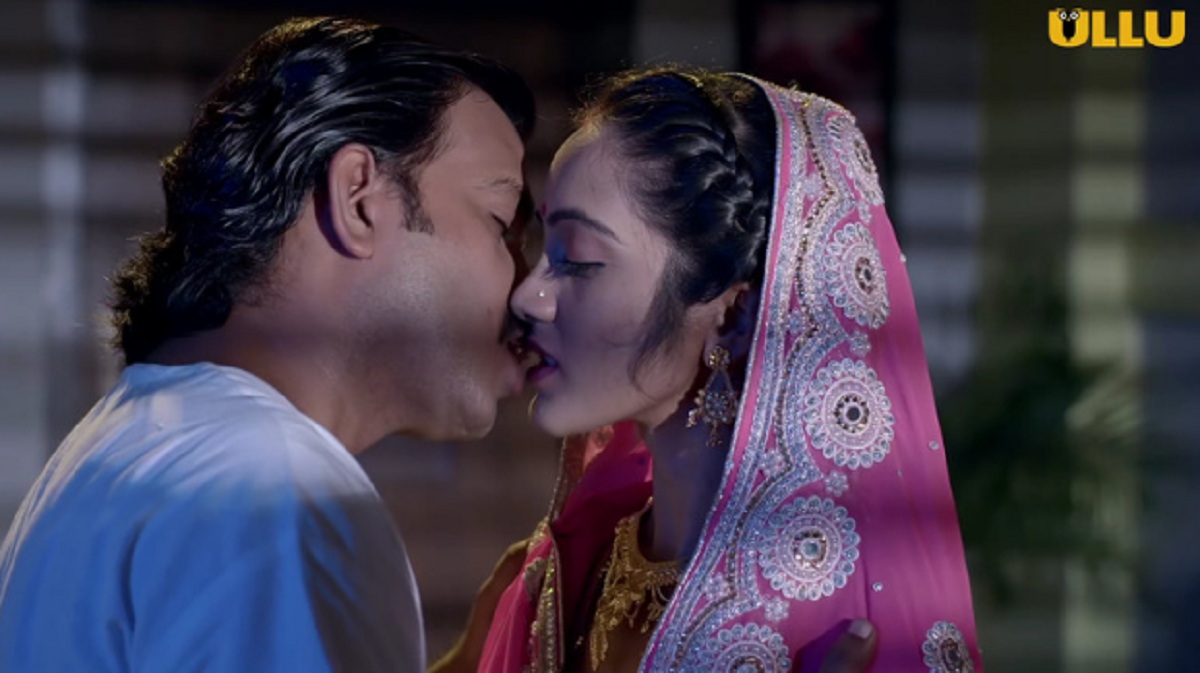 Ullu অ্যাপে রিলিজ করল সবচেয়ে বোল্ড ওয়েব সিরিজ, অন্ধকার ঘরে একা দেখুন Ullu অ্যাপে রিলিজ করল সবচেয়ে বোল্ড ওয়েব সিরিজ, অন্ধকার ঘরে একা দেখুন