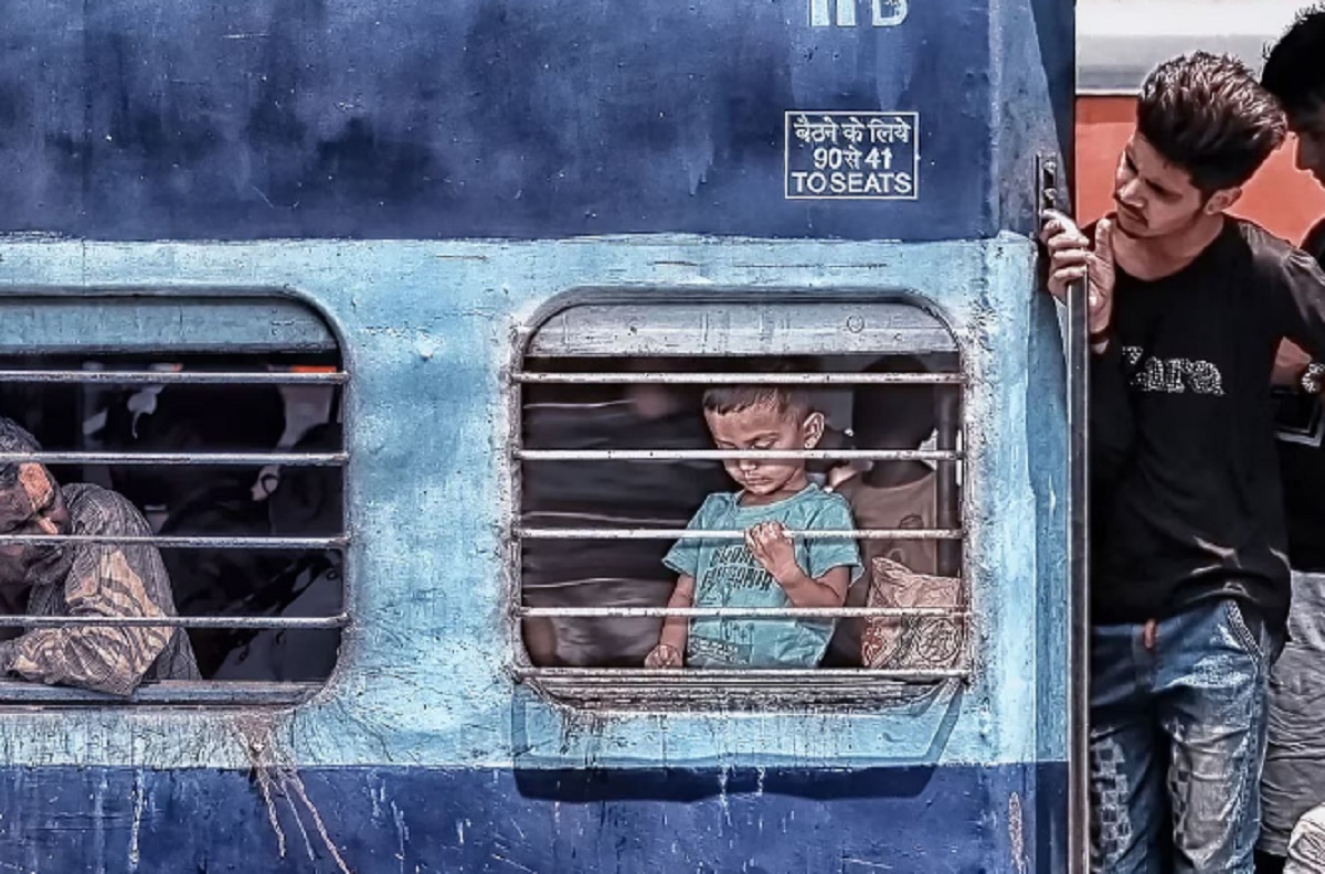 Indian Railways: এবার জেনারেল টিকিটেও পেয়ে যাবেন সিট, আনন্দে নাচতে শুরু করেছে মানুষ Indian Railways: এবার জেনারেল টিকিটেও পেয়ে যাবেন সিট, আনন্দে নাচতে শুরু করেছে মানুষ