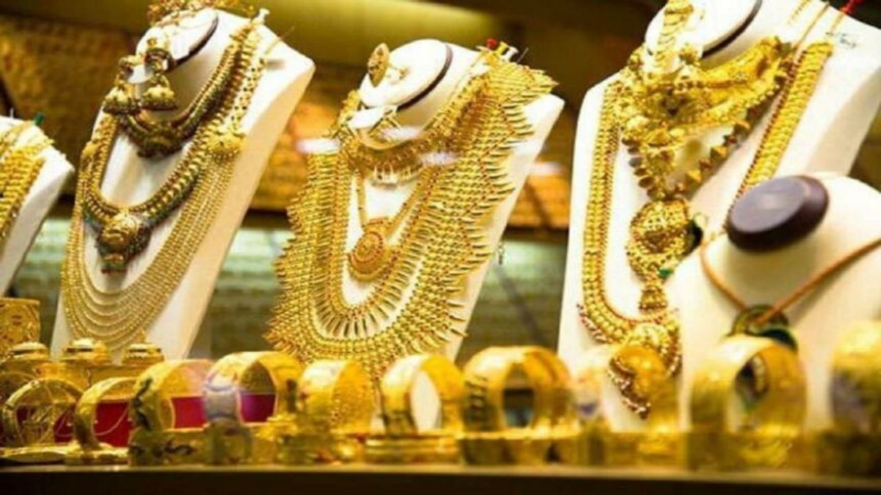Gold Price: সাধ্যের মধ্যে সোনা-রুপোর দাম, কেনার জন্য উপযুক্ত সময়