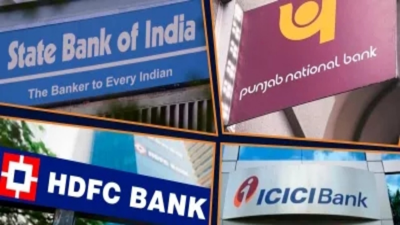 SBI, PNB, HDFC ব্যাঙ্কে আপনি কতবার এটিএম থেকে বিনামূল্যে টাকা তুলতে পারবেন? সম্পূর্ণ বিবরণ জানুন বিস্তারে