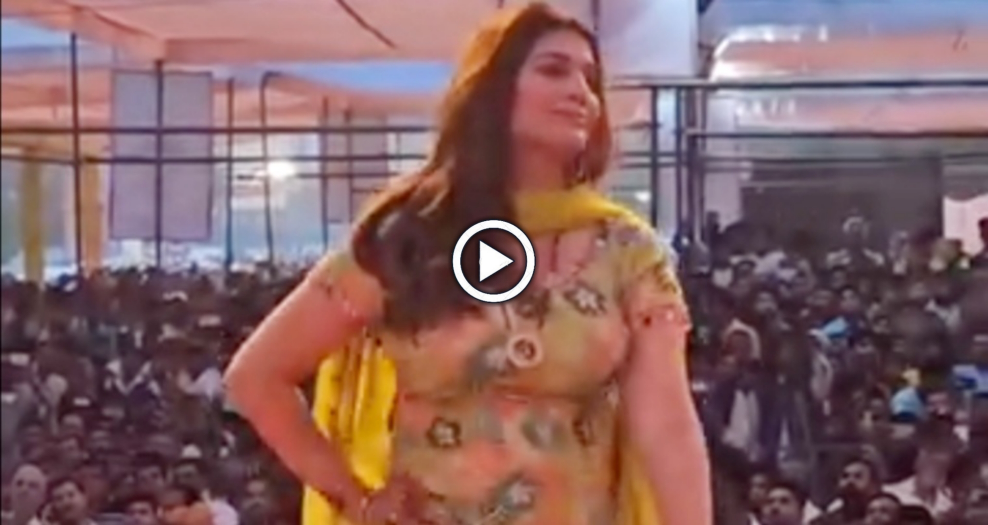 Sapna Choudhary: স্বপ্না চৌধুরীর ঝাঁঝালো নাচের ভিডিও দেখে অবাক সকল ভক্তরা, দেখুন ভিডিও