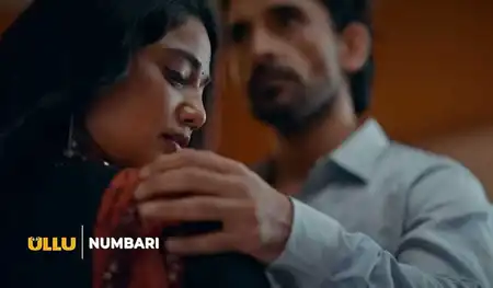 Web Series: কোচিংয়ের নামে ছাত্রীকে ফাঁদে ফেলেন শিক্ষক, দরজা বন্ধ করে দেখুন এই সাহসী ওয়েব সিরিজ