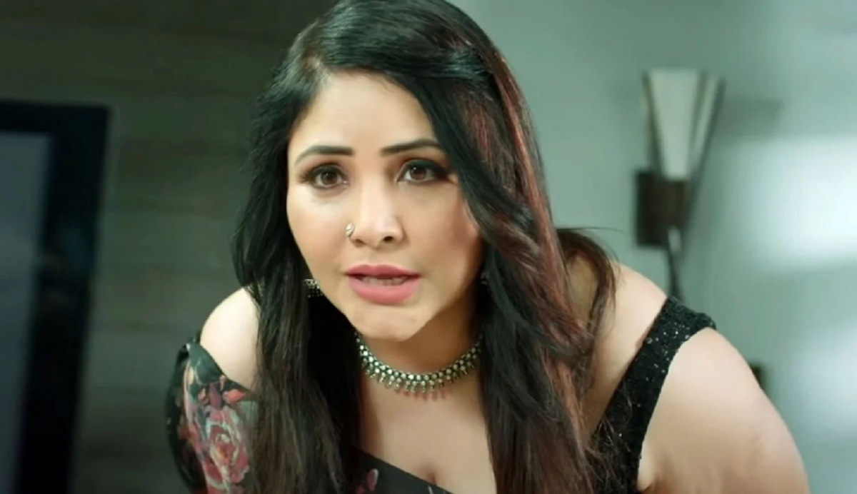 ইন্টারনেট দুনিয়াতে রিলিজ হল সবচেয়ে বোল্ড ওয়েব সিরিজ, ভুলেও বাড়ির সদস্যদের সামনে দেখবেন না (Updated Web Series)