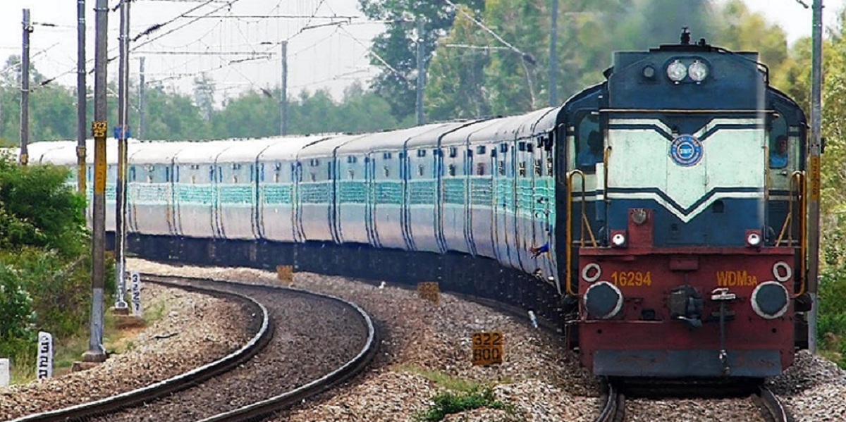 Tatkal Ticket: দালালের ঝামেলাই থাকবে না, বড়সড় বদল হল তৎকাল টিকিট কাটার নিয়মে, জেনে রাখুন