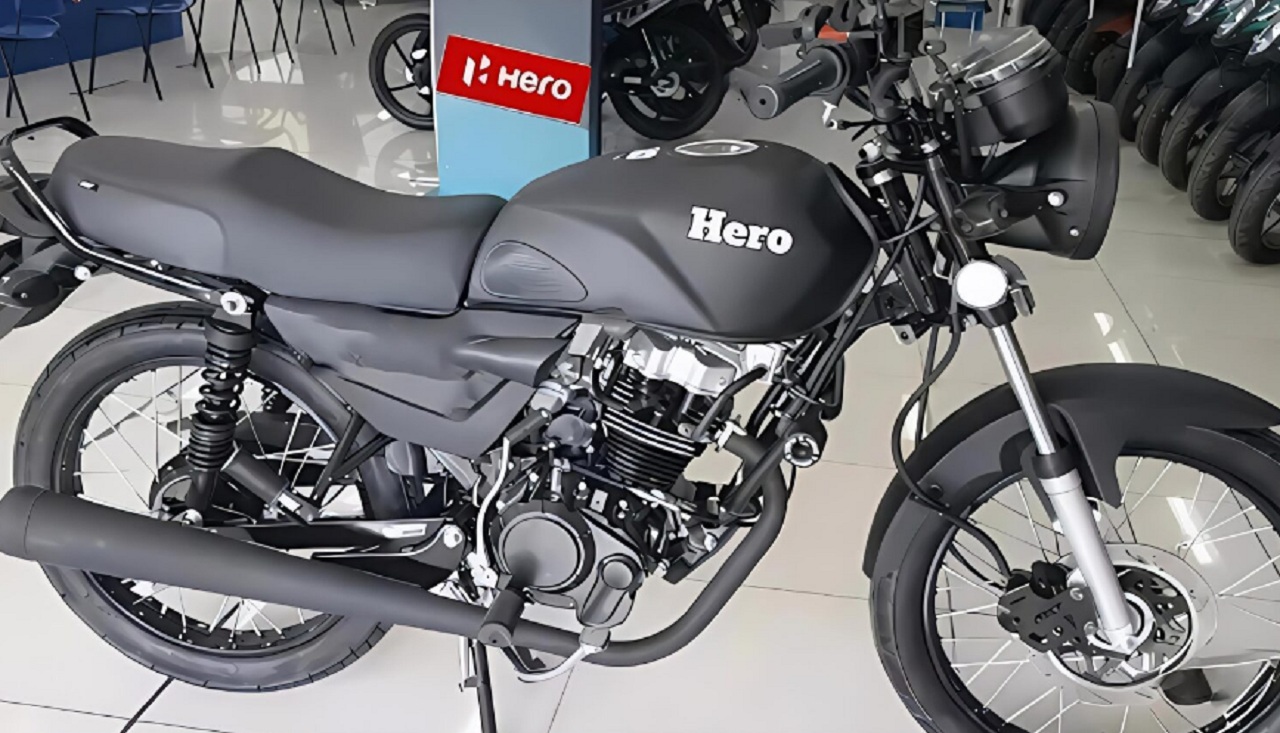 ৯০ কিমি মাইলেজ! Hero-র নতুন Splendor Plus XTEC লঞ্চ, লুকে ও ফিচারে চমকে দিল সবাইকে ৯০ কিমি মাইলেজ! Hero-র নতুন Splendor Plus XTEC লঞ্চ, লুকে ও ফিচারে চমকে দিল সবাইকে