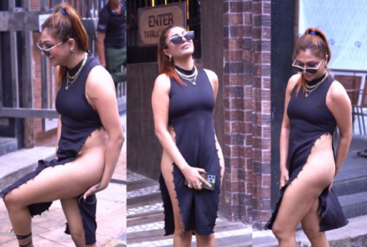 Khushi Mukherjee Viral Video: হাওয়ায় উড়ে গেল জামা, গোপনাঙ্গ ঢাকতে এমন কাজ করলেন অভিনেত্রী খুশি, তুমুল ভাইরাল Khushi Mukherjee Viral Video: হাওয়ায় উড়ে গেল জামা, গোপনাঙ্গ ঢাকতে এমন কাজ করলেন অভিনেত্রী খুশি, তুমুল ভাইরাল